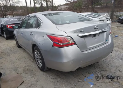 2014 Nissan Altima 2.5/2.5 S/2.5 Sl/2.5 Sv z USA, uszkodzony, nr VIN 1N4AL3AP7EC402196